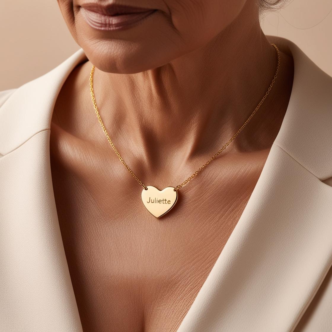 Amara - Pendentif en cœur personnalisé avec gravure en plaqué or