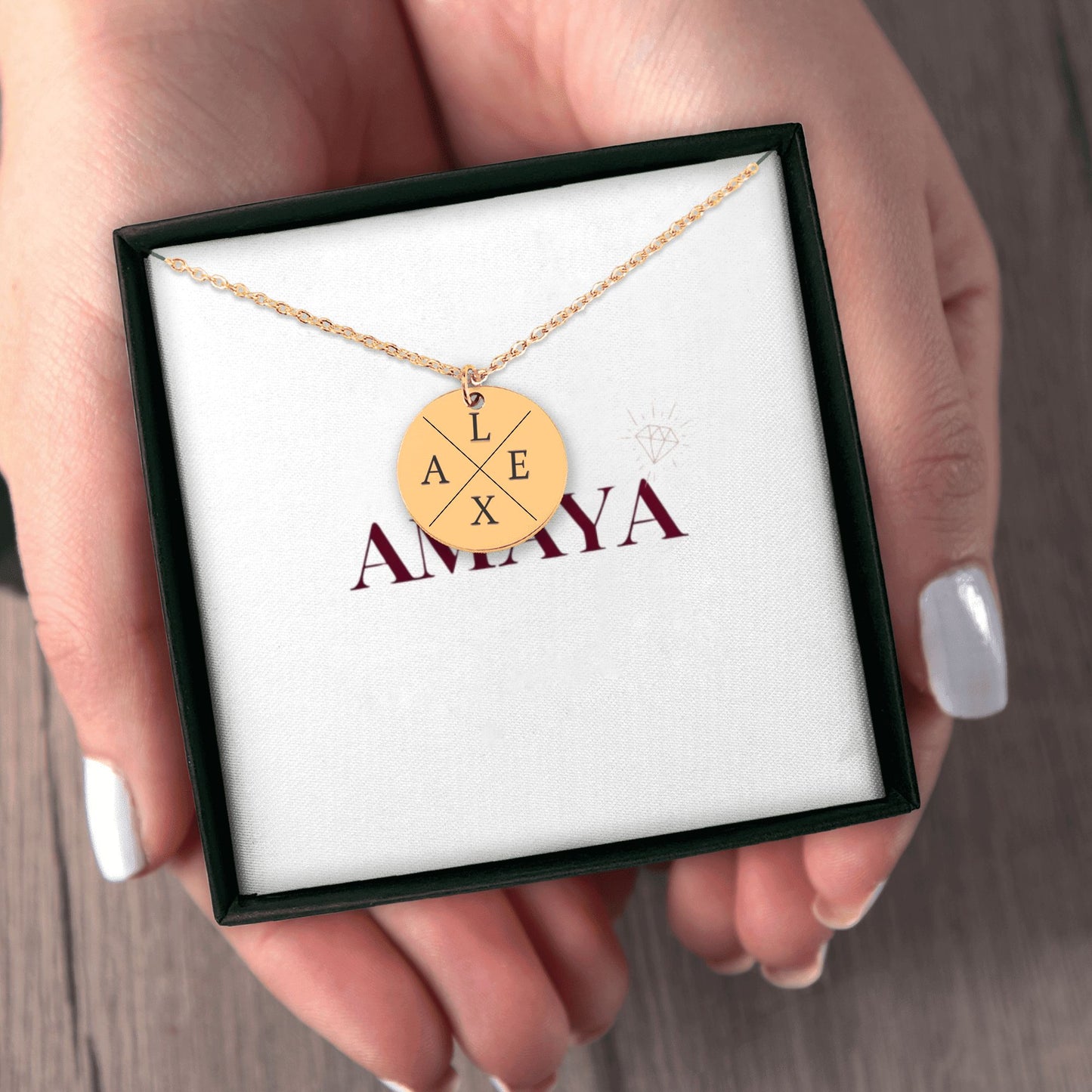 Collier personnalisé avec initiales en plaqué or
