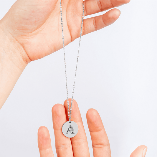 Collier personnalisé initiale florale en acier inoxydable